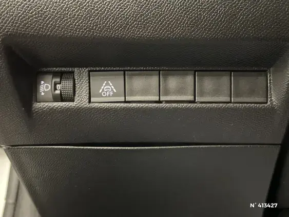 PEUGEOT 208 II - voiture d'occasion - Photo 15