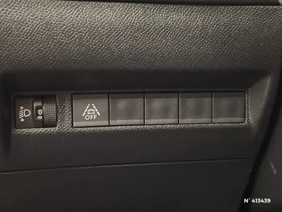 PEUGEOT 208 BUSINESS R II - voiture d'occasion - Photo 15