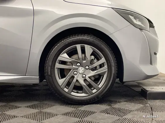 PEUGEOT 208 BUSINESS R II - voiture d'occasion - Photo 8