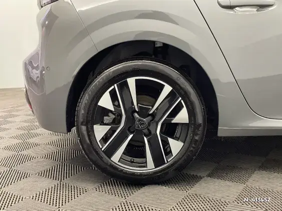 PEUGEOT 208 II - voiture d'occasion - Photo 8