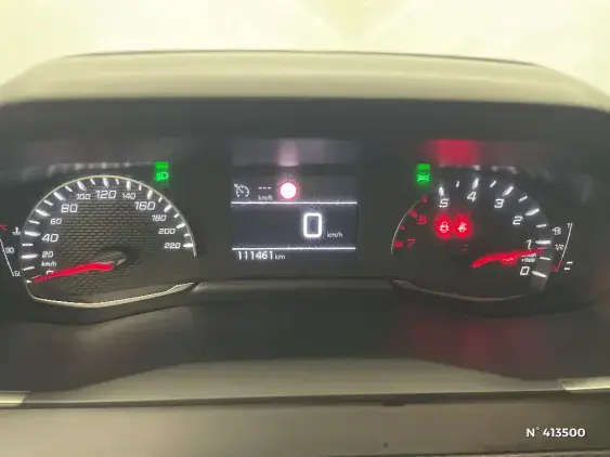 PEUGEOT 208 BUSINESS R II - voiture d'occasion - Photo 12