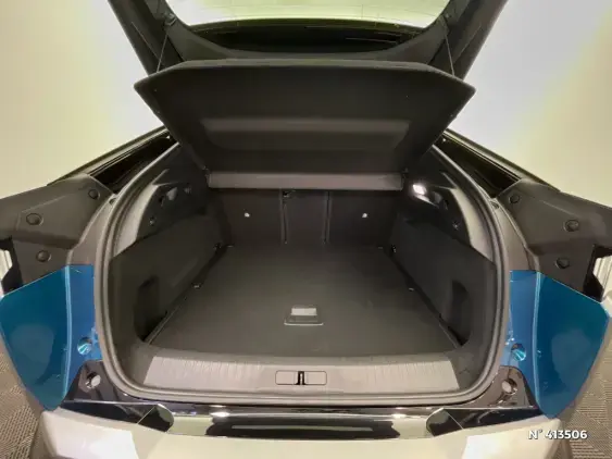 PEUGEOT 3008 ELECTRIQUE III - voiture d'occasion - Photo 7