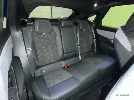 PEUGEOT 3008 ELECTRIQUE III - voiture d'occasion - Photo 11
