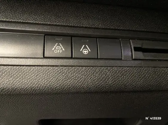 PEUGEOT 3008 II - voiture d'occasion - Photo 15