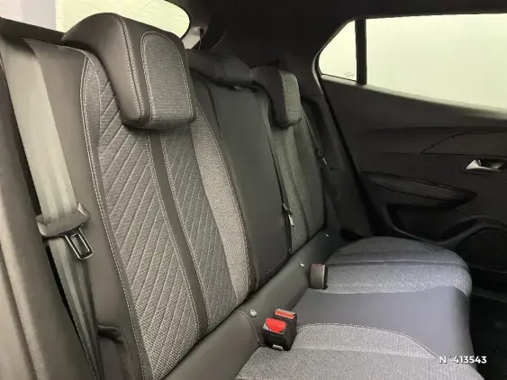 PEUGEOT 2008 II - voiture d'occasion - Photo 11