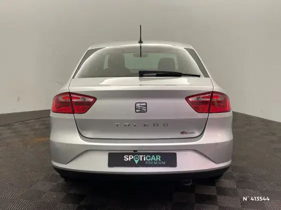 SEAT TOLEDO IV - voiture d'occasion - Photo 6