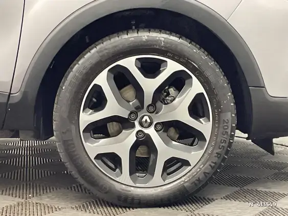 RENAULT CAPTUR - voiture d'occasion - Photo 8