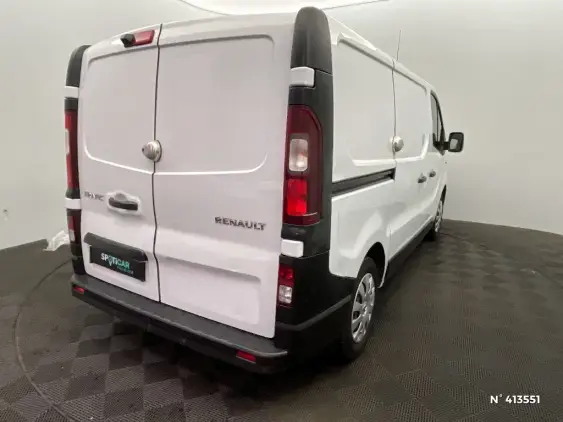 RENAULT TRAFIC III - voiture d'occasion - Photo 4