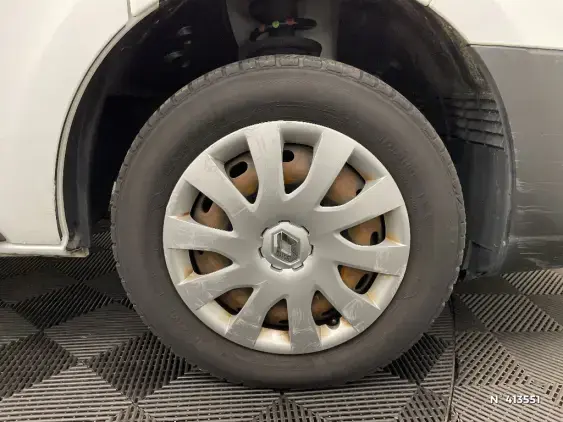 RENAULT TRAFIC III - voiture d'occasion - Photo 8