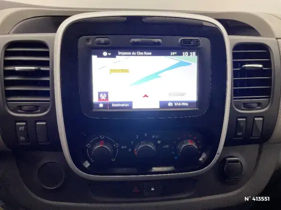 RENAULT TRAFIC III - voiture d'occasion - Photo 13