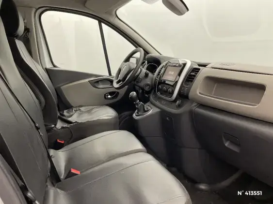 RENAULT TRAFIC III - voiture d'occasion - Photo 10