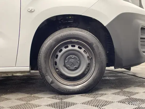 PEUGEOT PARTNER III - voiture d'occasion - Photo 8