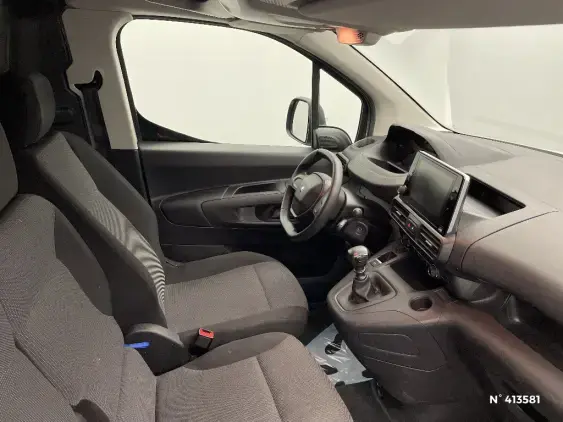 PEUGEOT PARTNER III - voiture d'occasion - Photo 10