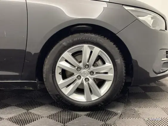 PEUGEOT 308 II - voiture d'occasion - Photo 8