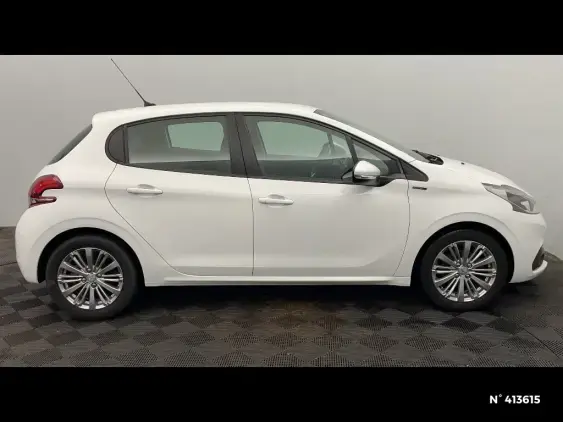 PEUGEOT 208 - voiture d'occasion - Photo 5