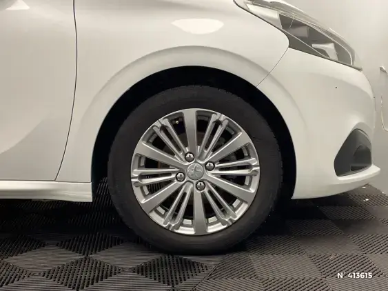 PEUGEOT 208 - voiture d'occasion - Photo 8