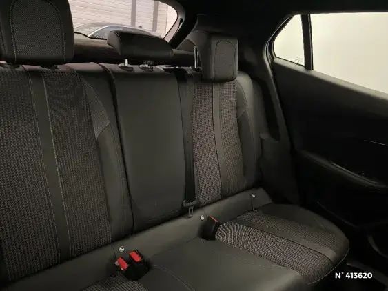 PEUGEOT 2008 II - voiture d'occasion - Photo 11