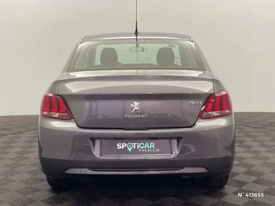 PEUGEOT 208 II - voiture d'occasion - Photo 6