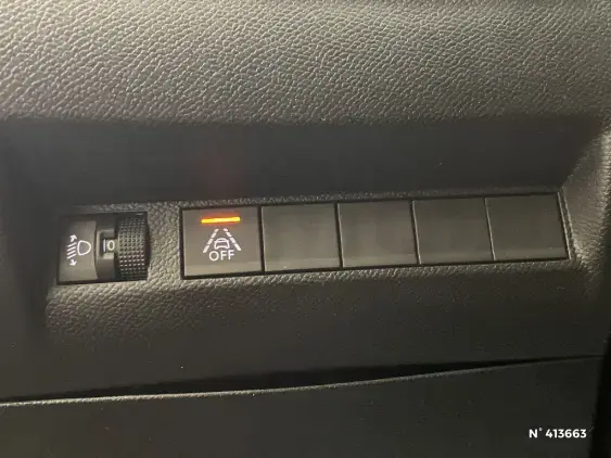 PEUGEOT 208 ELECTRIQUE II - voiture d'occasion - Photo 15