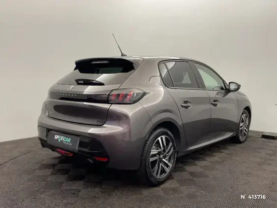 PEUGEOT 208 II - voiture d'occasion - Photo 4