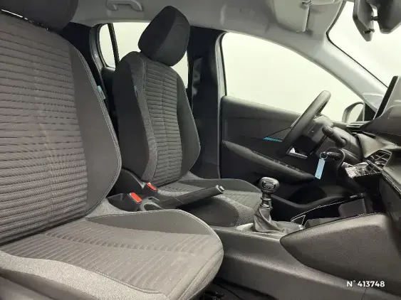 PEUGEOT 208 II - voiture d'occasion - Photo 10