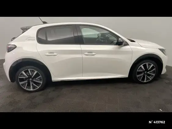 PEUGEOT 208 II - voiture d'occasion - Photo 5