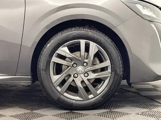 PEUGEOT 208 II - voiture d'occasion - Photo 8