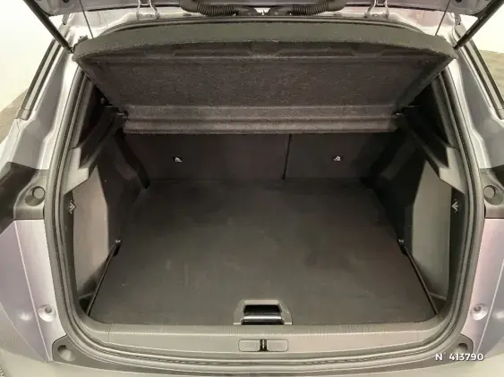 PEUGEOT 2008 II - voiture d'occasion - Photo 7