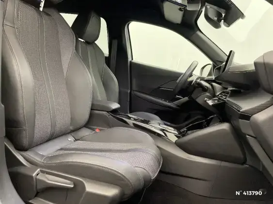 PEUGEOT 2008 II - voiture d'occasion - Photo 10