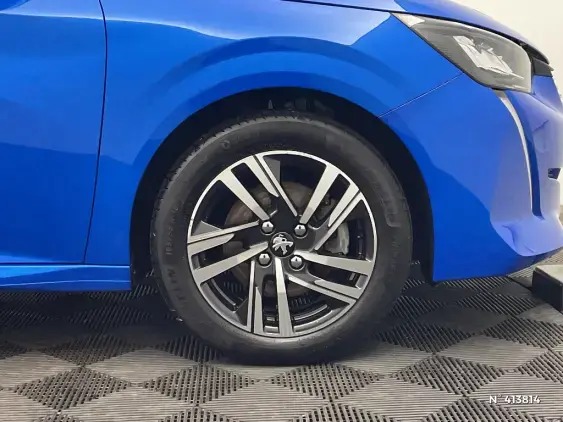 PEUGEOT 208 II - voiture d'occasion - Photo 8