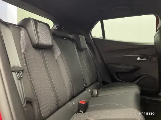 PEUGEOT 2008 II - voiture d'occasion - Photo 11