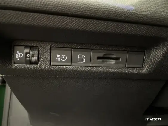 PEUGEOT 308 III - voiture d'occasion - Photo 15