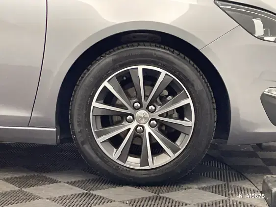 PEUGEOT 308 II - voiture d'occasion - Photo 8