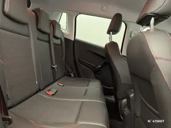 PEUGEOT 2008 - voiture d'occasion - Photo 11