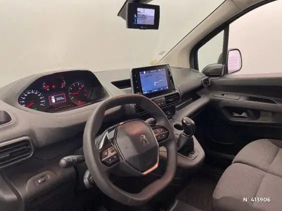 PEUGEOT PARTNER III - voiture d'occasion - Photo 9