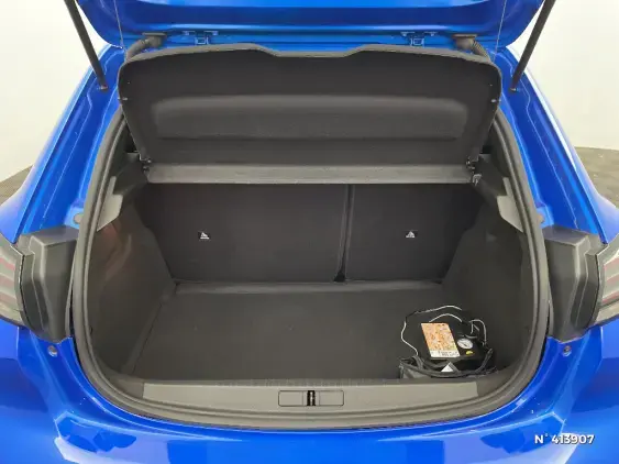 PEUGEOT 208 II - voiture d'occasion - Photo 7