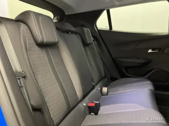 PEUGEOT 2008 II - voiture d'occasion - Photo 11