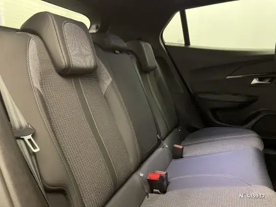 PEUGEOT 2008 II - voiture d'occasion - Photo 11