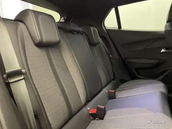 PEUGEOT 2008 II - voiture d'occasion - Photo 11