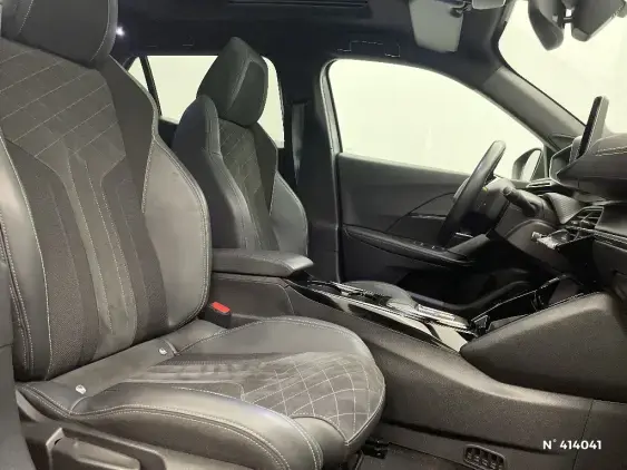 PEUGEOT 2008 ELECTRIQUE II - voiture d'occasion - Photo 10