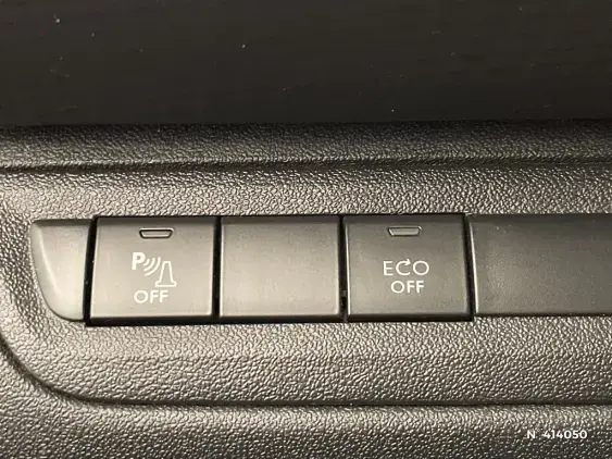 PEUGEOT 2008 - voiture d'occasion - Photo 15