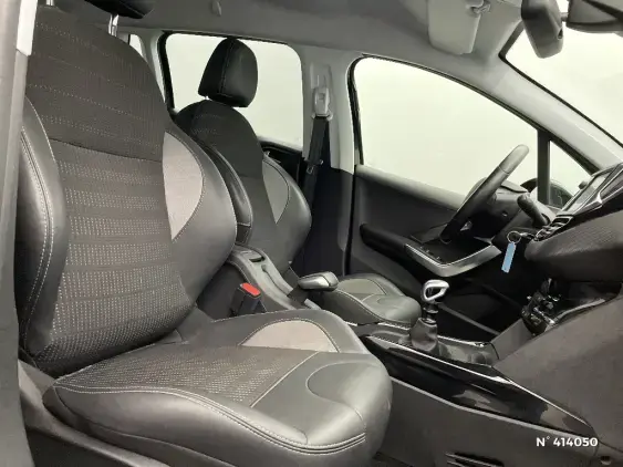 PEUGEOT 2008 - voiture d'occasion - Photo 10