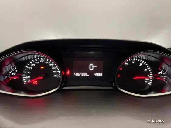 PEUGEOT 308 II - voiture d'occasion - Photo 12