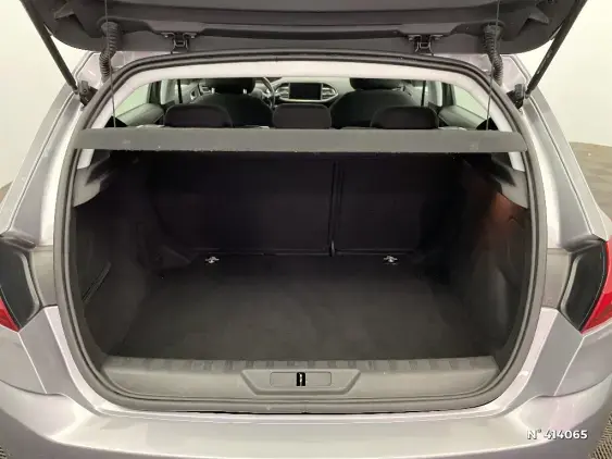 PEUGEOT 308 II - voiture d'occasion - Photo 7