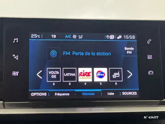 PEUGEOT 2008 II - voiture d'occasion - Photo 13