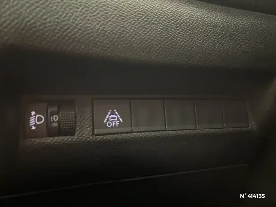 PEUGEOT 2008 ELECTRIQUE II - voiture d'occasion - Photo 15