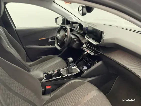 PEUGEOT 208 II - voiture d'occasion - Photo 10