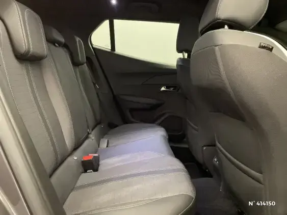PEUGEOT 2008 II - voiture d'occasion - Photo 11