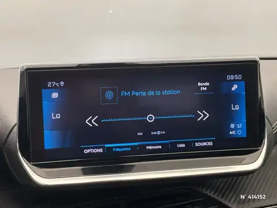 PEUGEOT 2008 II - voiture d'occasion - Photo 13
