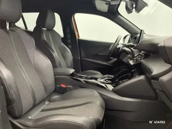 PEUGEOT 2008 II - voiture d'occasion - Photo 10